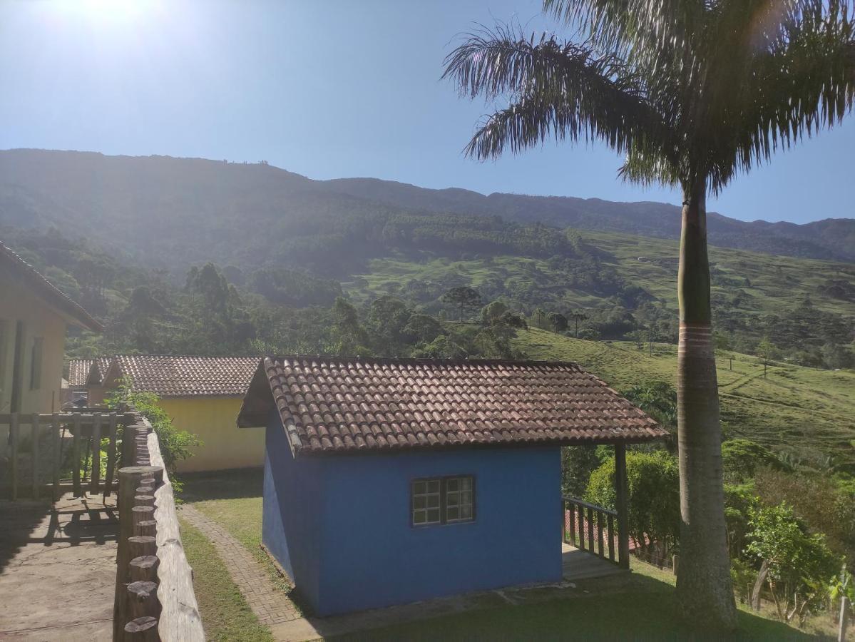 Pousada E Restaurante Alem Das Nuvens Hotell Guaratinguetá Exteriör bild